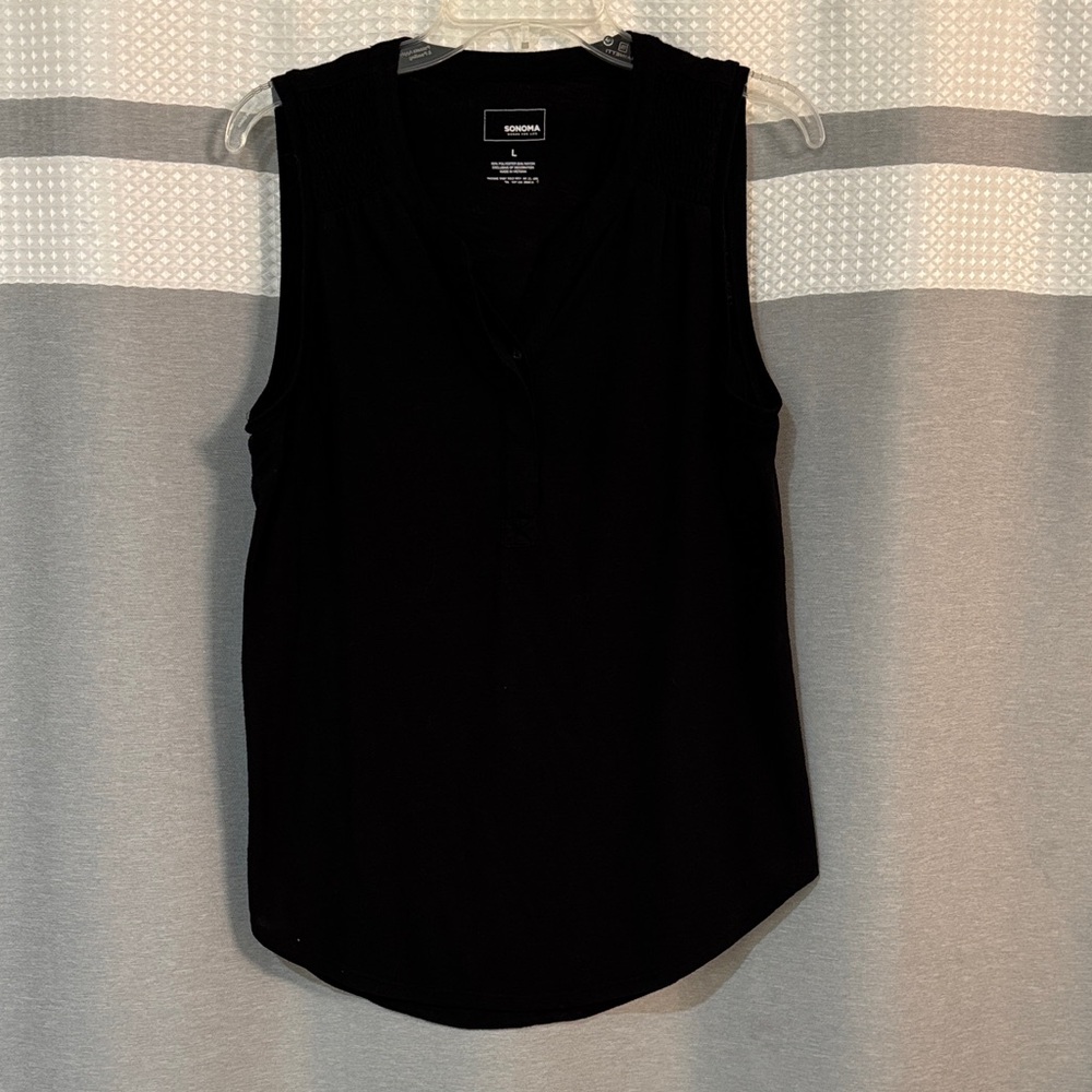 Sonoma Classic Black 1/4 Button Tank Top